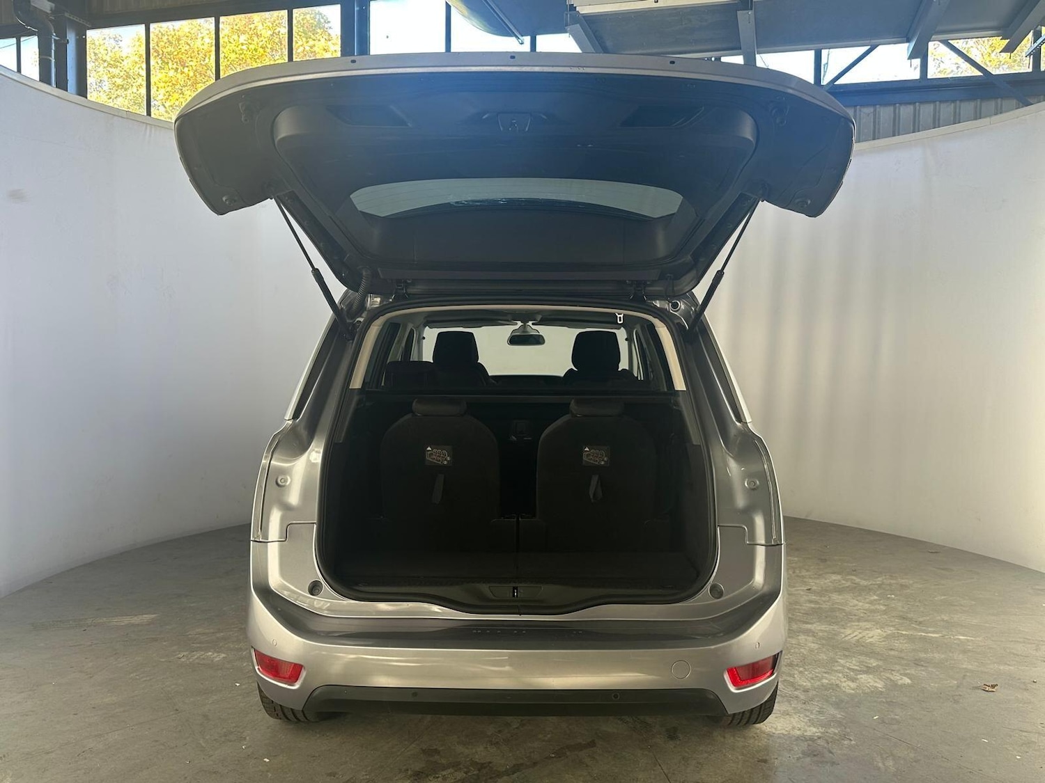 Used Citroen C4 Grand Picasso 2022 for sale - 76151628: Photo 35