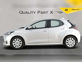 Used Toyota Yaris 2021 for sale - 78456072: Photo