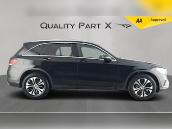 Used Mercedes-Benz GLC 2020 for sale - 76512474: Photo