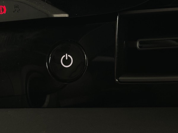 Used Porsche Taycan 2020 for sale - 75720280: Photo 21