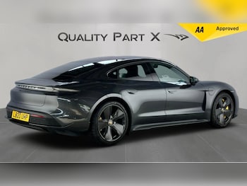 Used Porsche Taycan 2020 for sale - 75720280: Photo