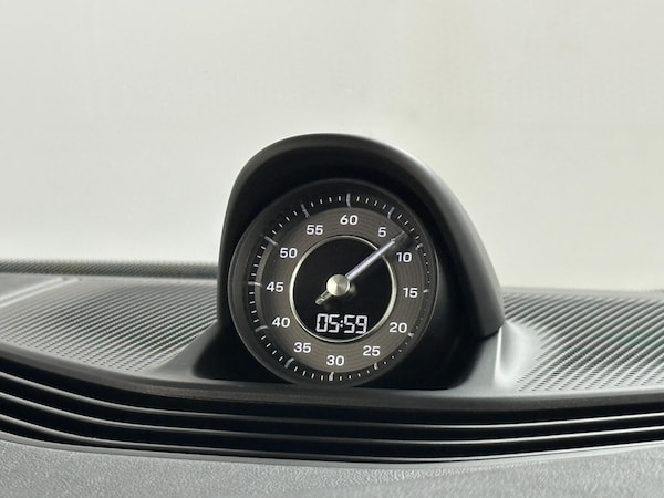 Used Porsche Taycan 2020 for sale - 75720280: Photo 45