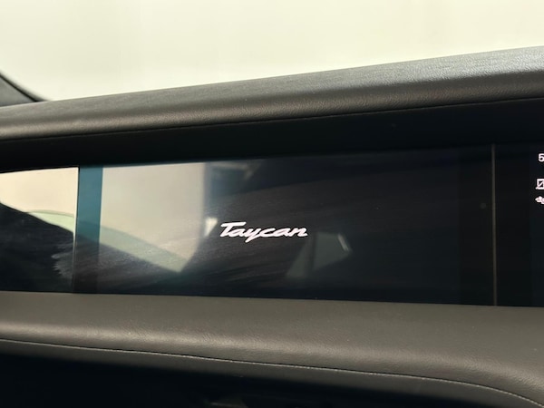 Used Porsche Taycan 2020 for sale - 75720280: Photo 48