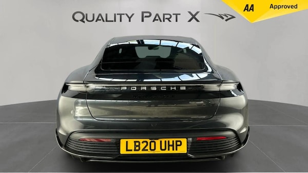 Used Porsche Taycan 2020 for sale - 75720280: Photo 4