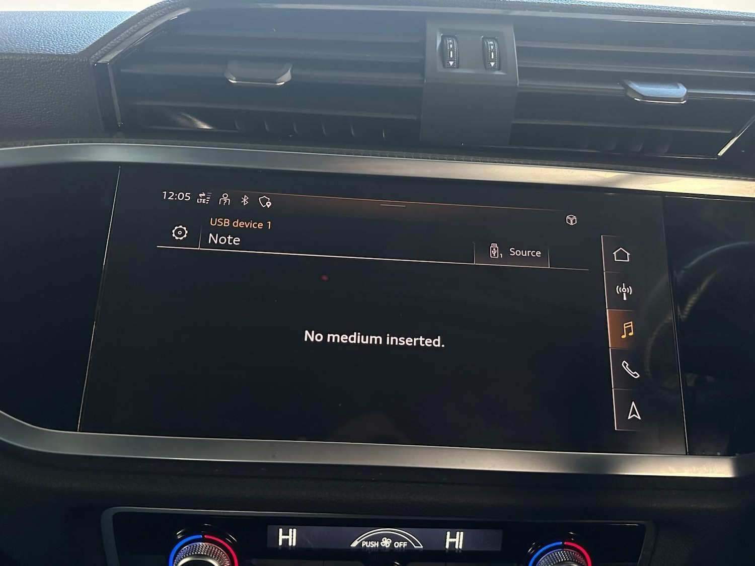 Used Audi Q3 2022 for sale - 76001744: Photo 45