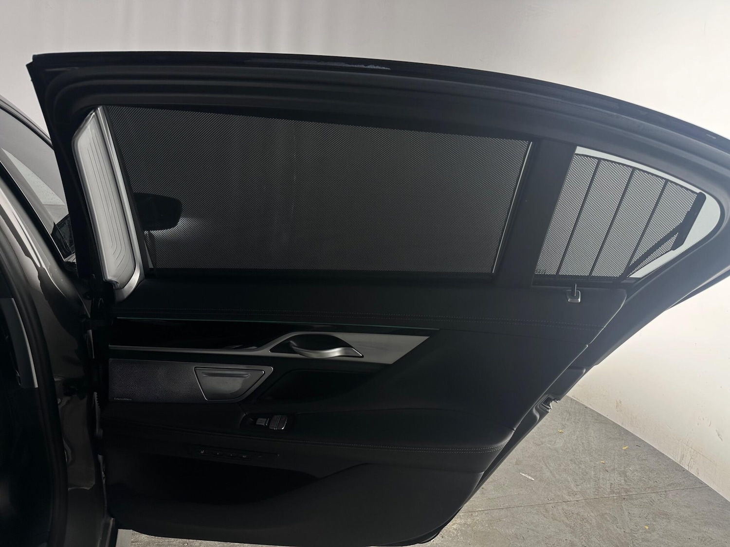 Used BMW 7 Series 2022 for sale - 76337284: Photo 40