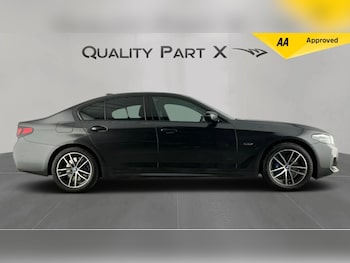 Used BMW 5 Series 2021 for sale - 76550537: Photo