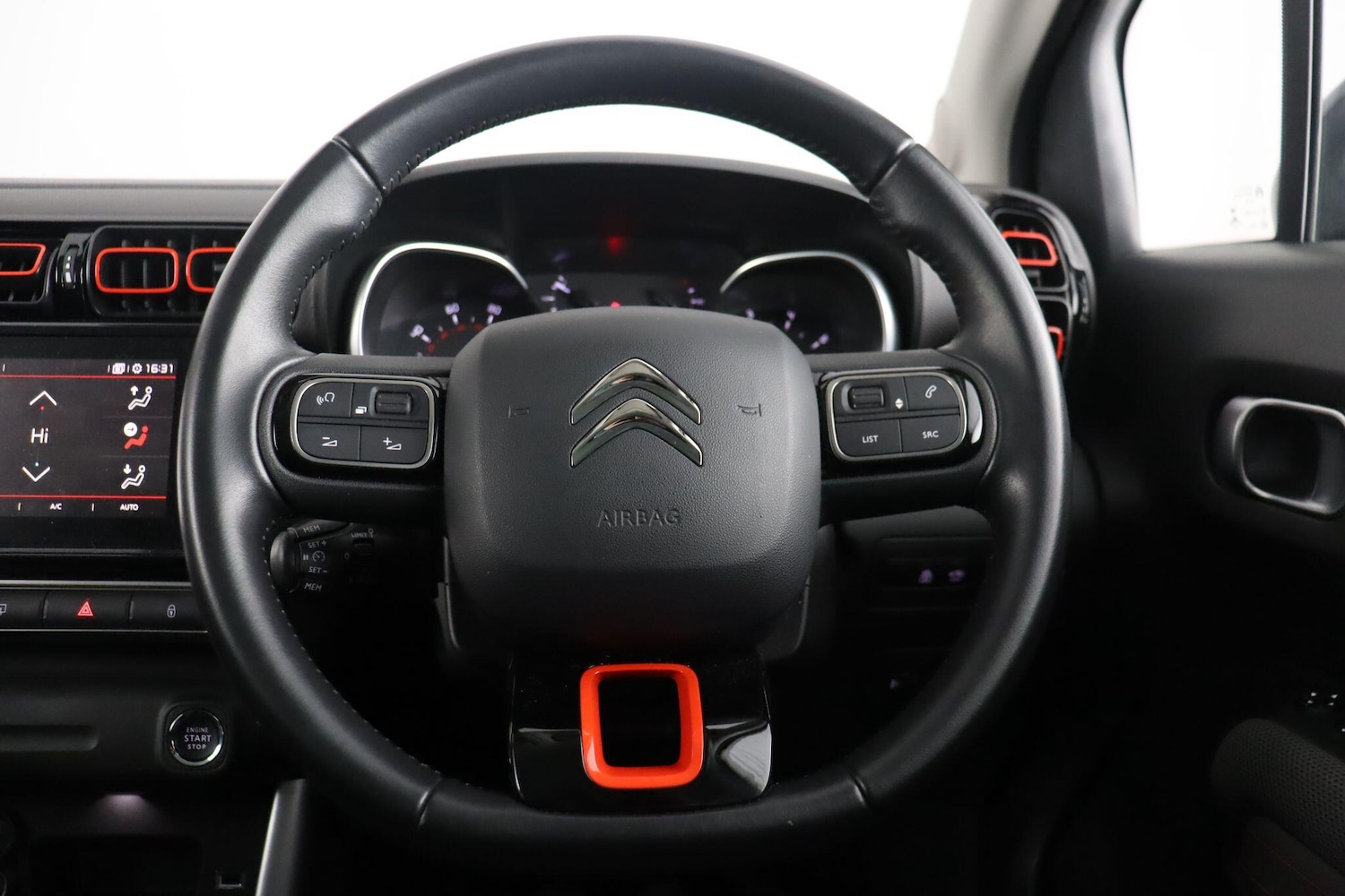 Used Citroen C3 Aircross 2021 for sale - 76743607: Photo 9