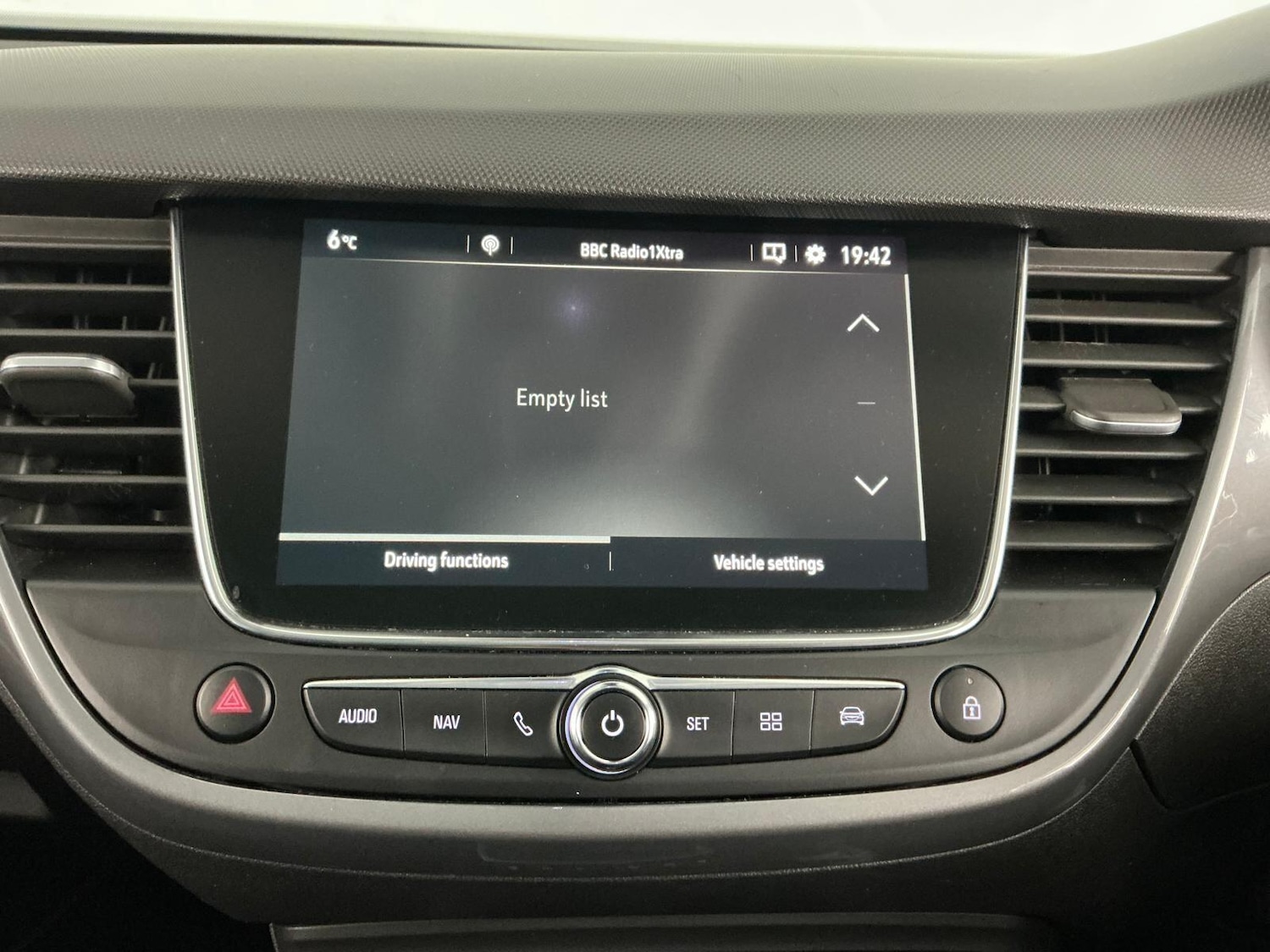 Used Vauxhall Crossland 2021 for sale - 76714172: Photo 31