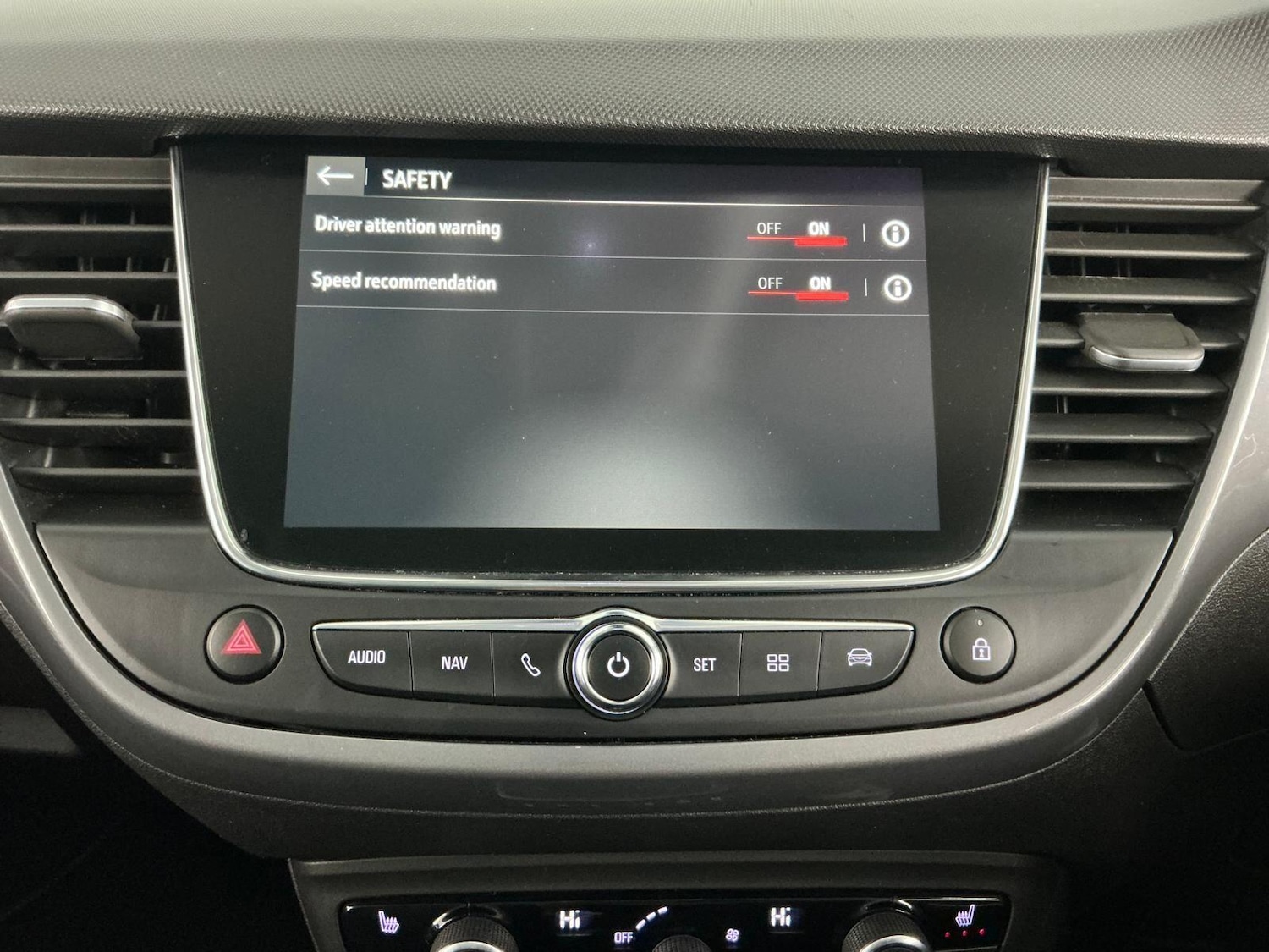 Used Vauxhall Crossland 2021 for sale - 76714172: Photo 34