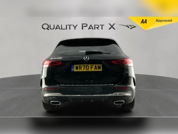 Used Mercedes-Benz GLA 2020 for sale - 76573479: Photo