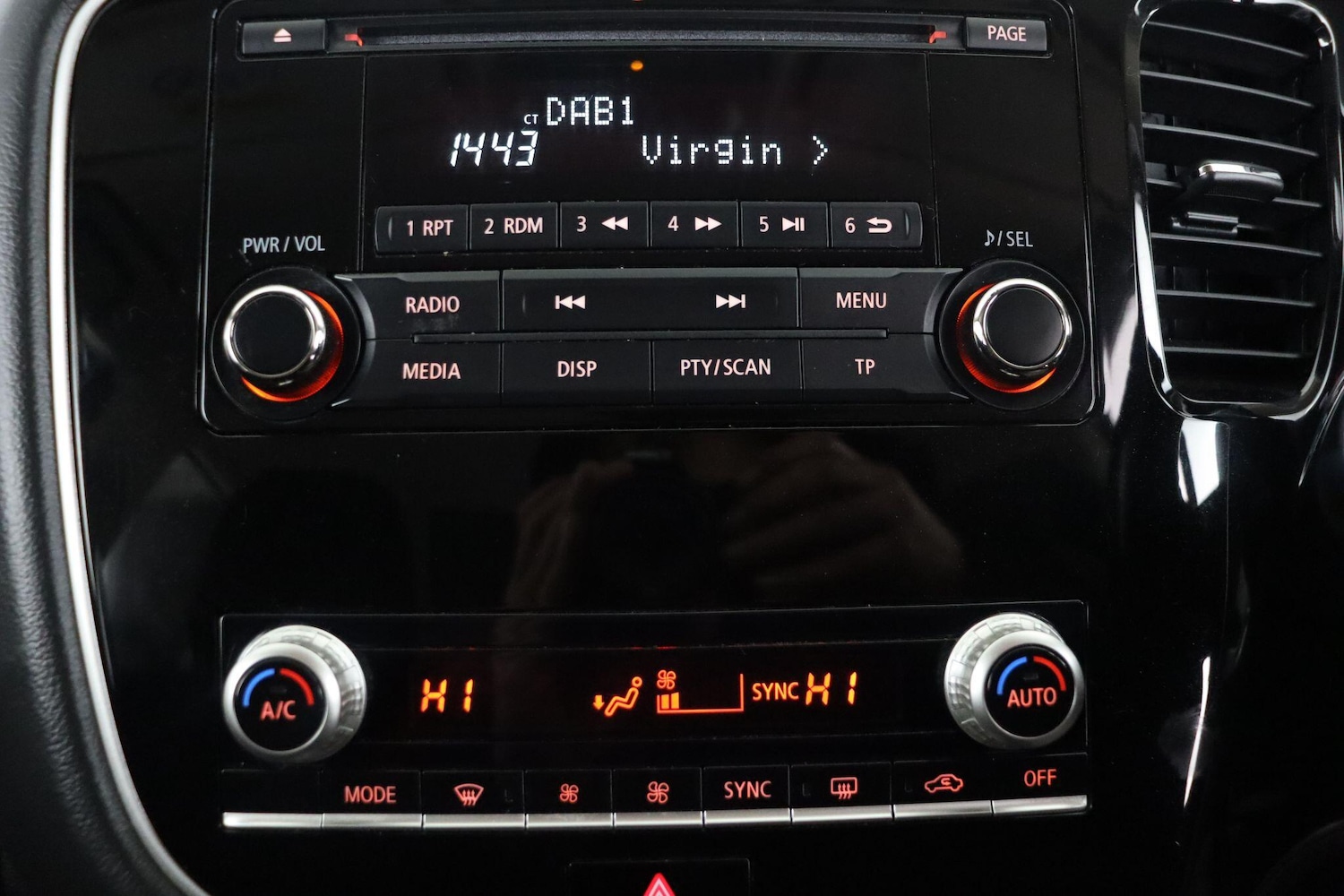 Used Mitsubishi Outlander 2020 for sale - 77175716: Photo 22