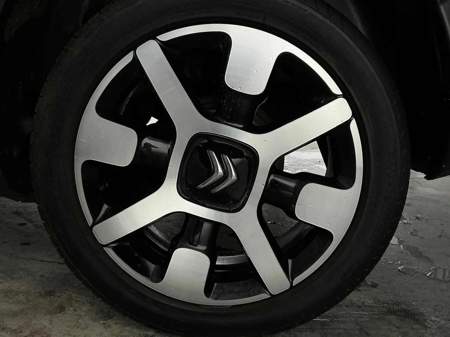 Used Citroen C4 Cactus 2021 for sale - 76573413: Photo 24