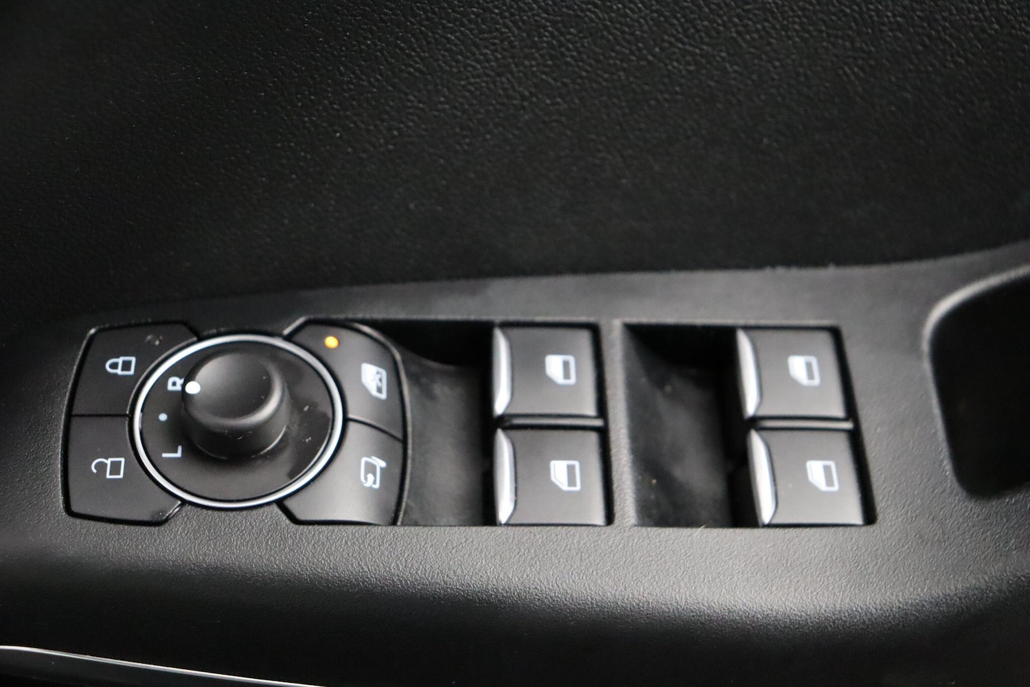 Used Ford Puma 2023 for sale - 76952850: Photo 17