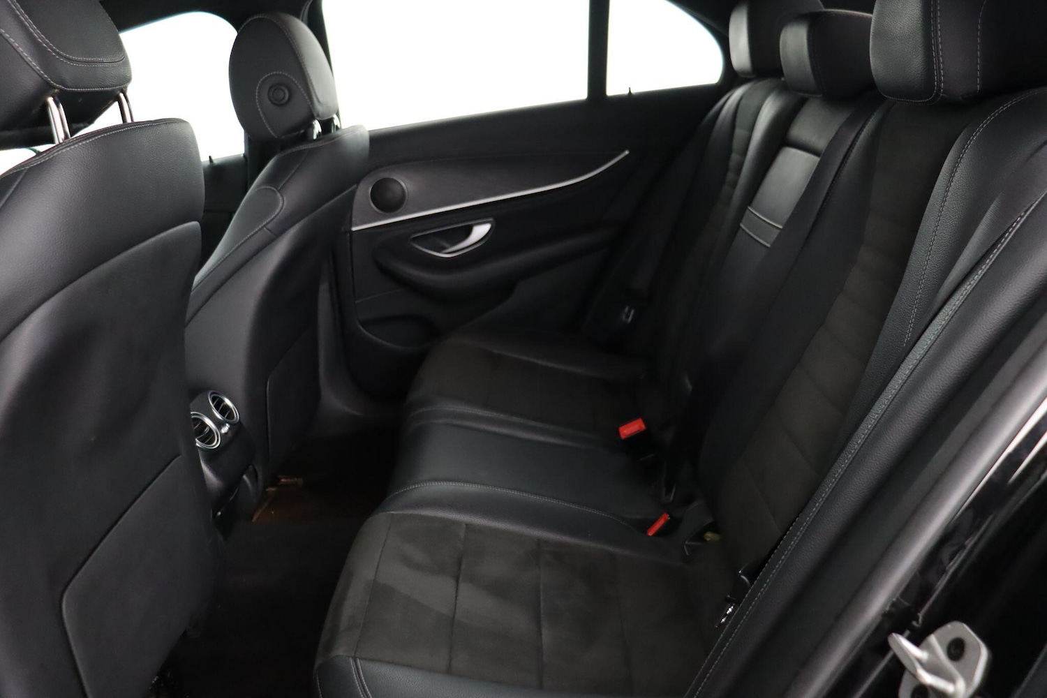 Used Mercedes-Benz E Class 2020 for sale - 77564740: Photo 13