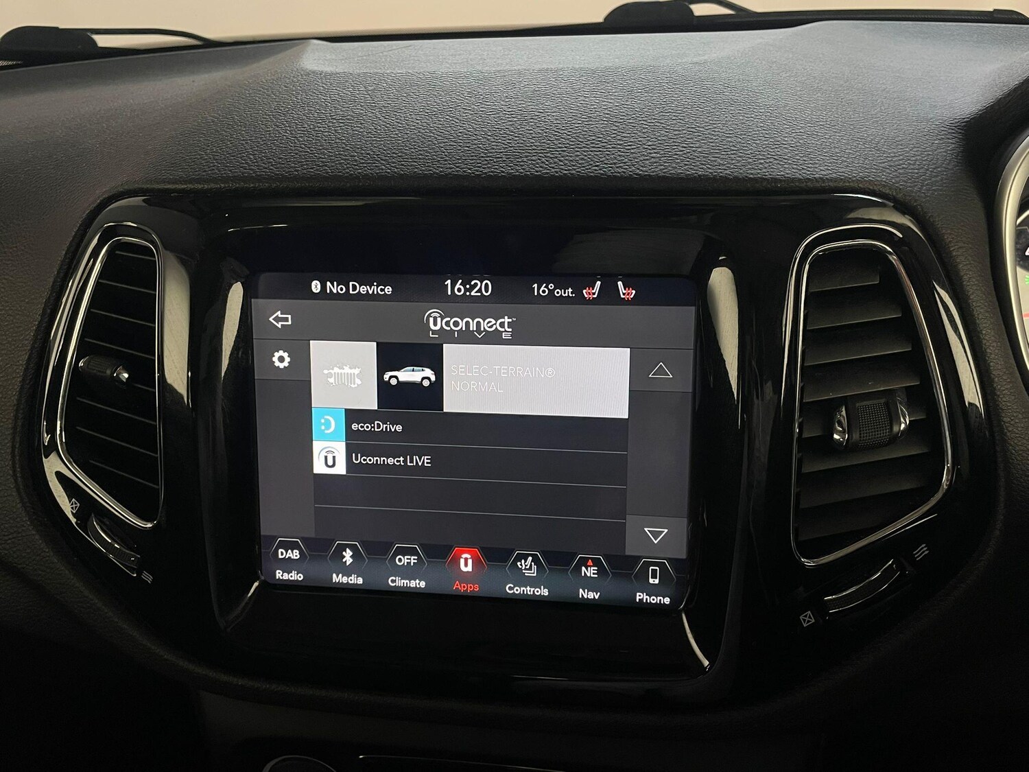 Used Jeep Compass 2020 for sale - 76136445: Photo 32
