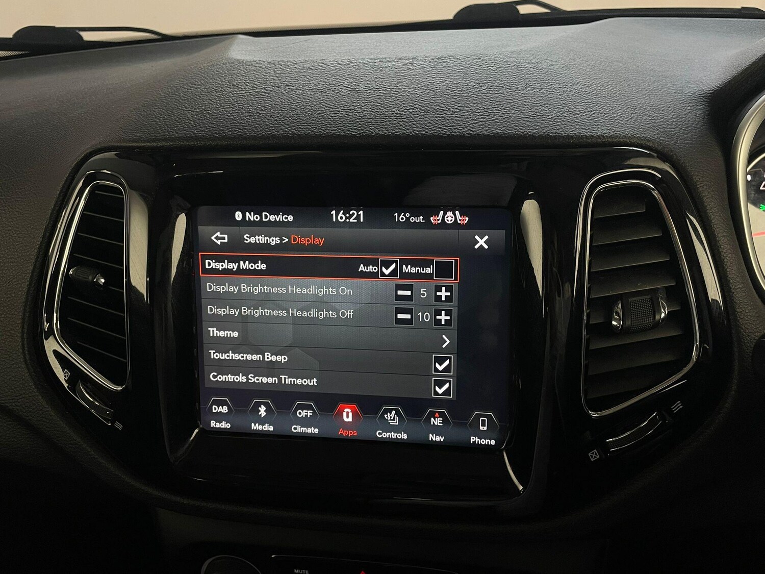 Used Jeep Compass 2020 for sale - 76136445: Photo 38
