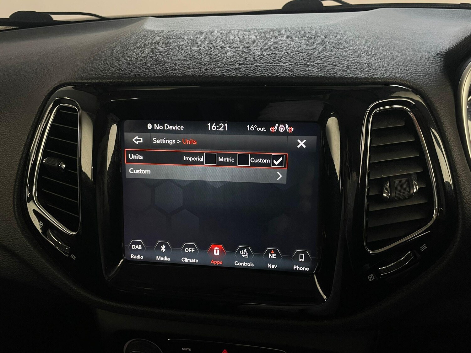 Used Jeep Compass 2020 for sale - 76136445: Photo 40