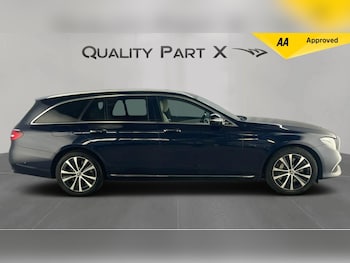 Used Mercedes-Benz E-Class 2019 for sale - 76138670: Photo 2