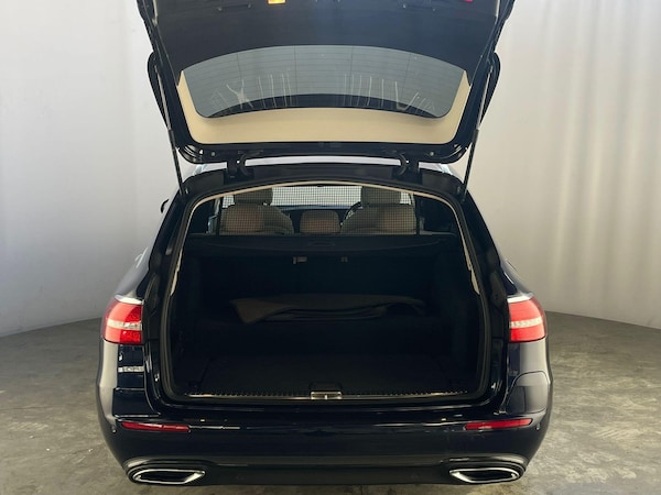 Used Mercedes-Benz E-Class 2019 for sale - 76138670: Photo 35