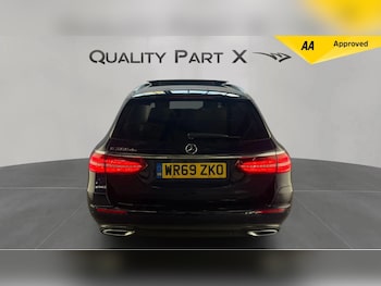 Used Mercedes-Benz E-Class 2019 for sale - 76138670: Photo 4