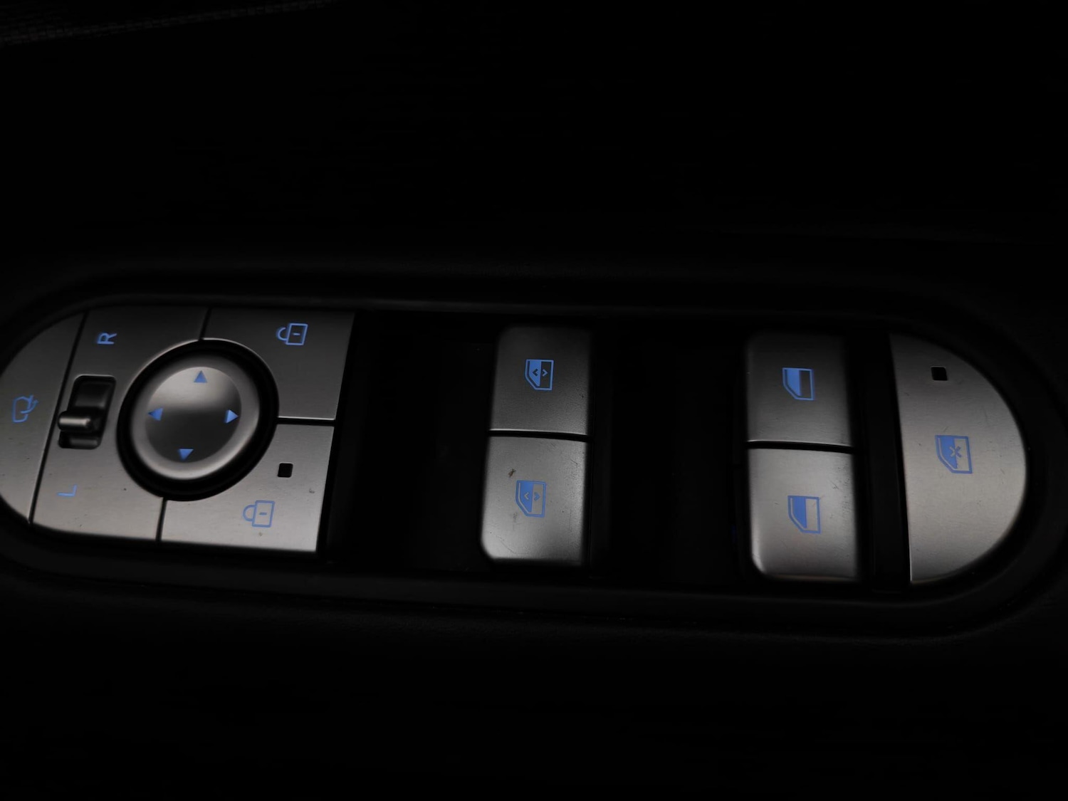 Used Hyundai IONIQ 5 2021 for sale - 76511921: Photo 21