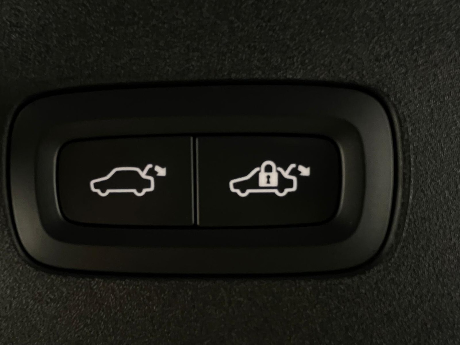 Used Polestar Polestar 2 2022 for sale - 76283439: Photo 31