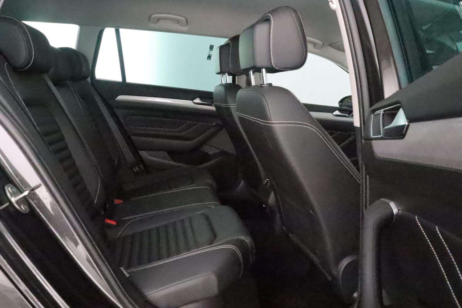 Used Volkswagen Passat 2021 for sale - 76801150: Photo 12