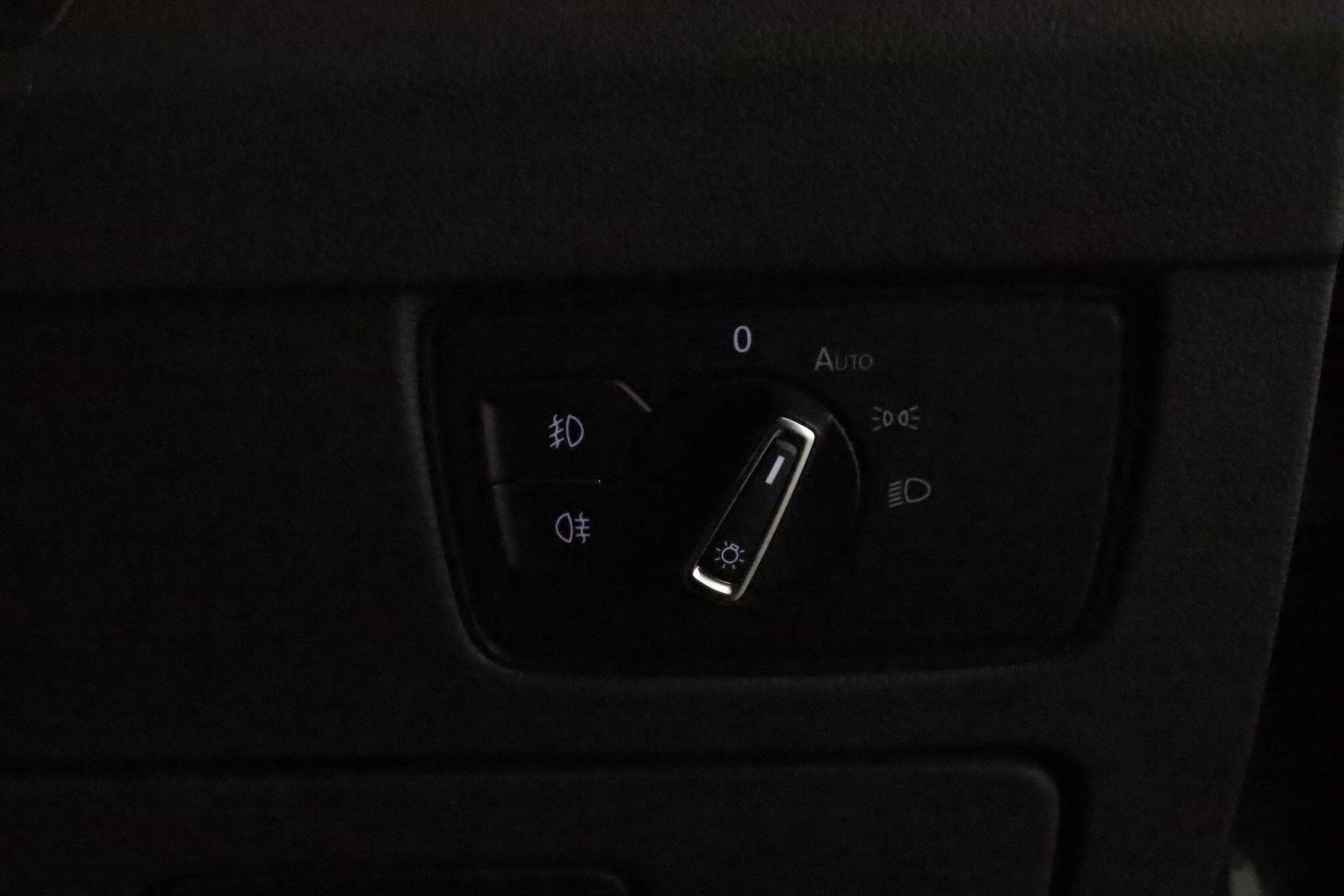 Used Volkswagen Passat 2021 for sale - 76801150: Photo 23