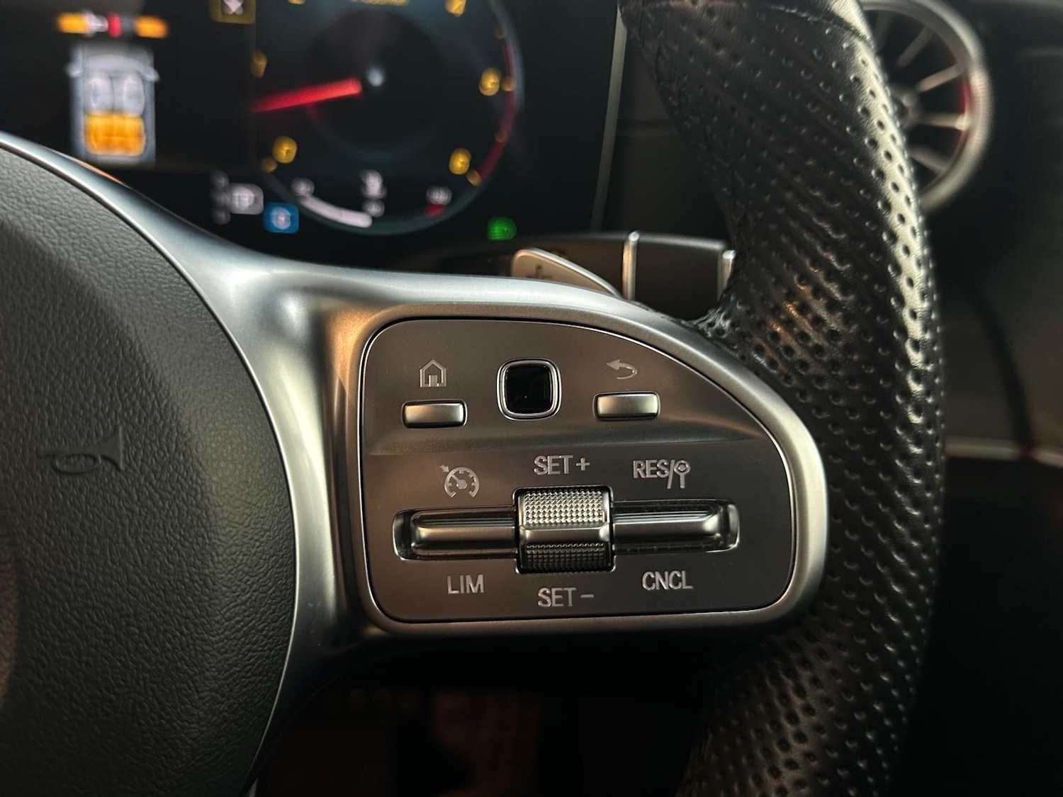 Used Mercedes-Benz CLS 2021 for sale - 76259150: Photo 24