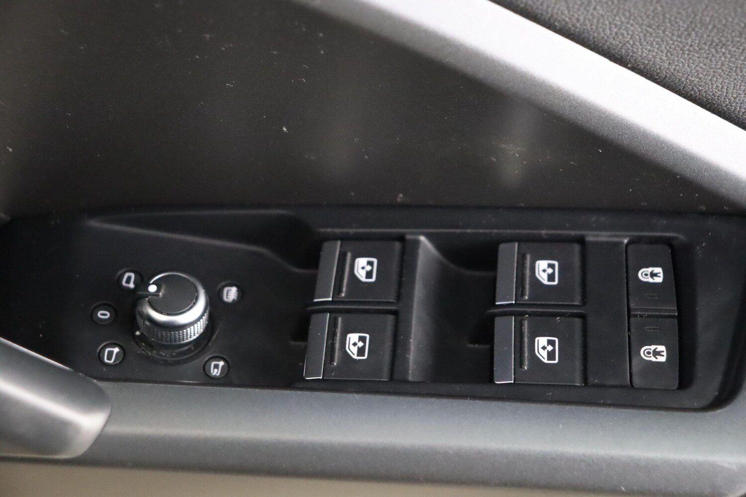 Used Audi Q3 2020 for sale - 77611475: Photo 17