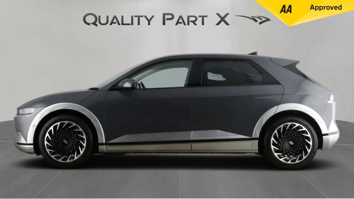 Used Hyundai IONIQ 5 2023 for sale - 77230640: Photo 4