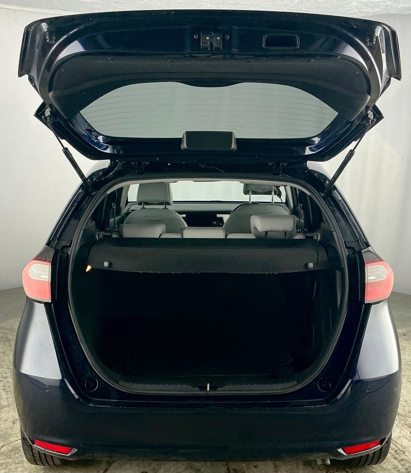 Used Honda Jazz 2021 for sale - 76802202: Photo 27