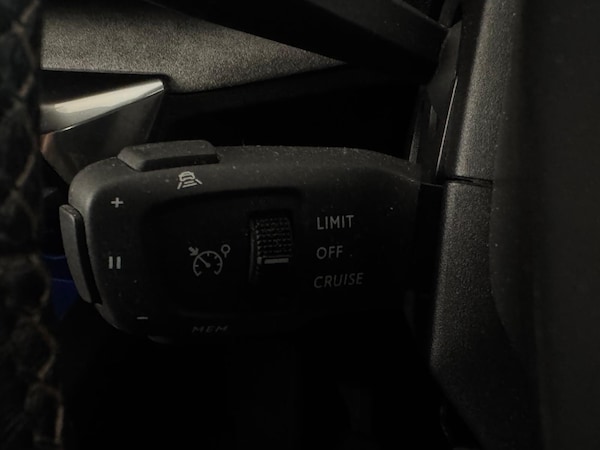 Used Peugeot 5008 2022 for sale - 76137735: Photo 15