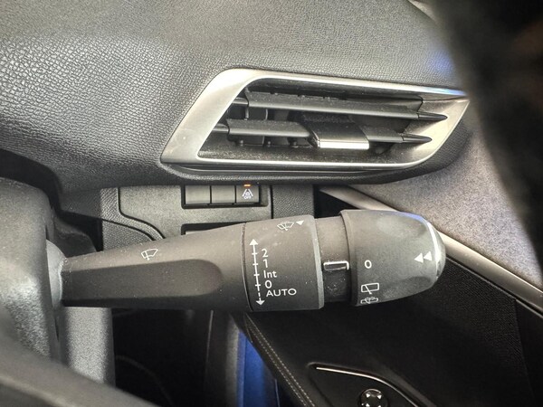 Used Peugeot 5008 2022 for sale - 76137735: Photo 41