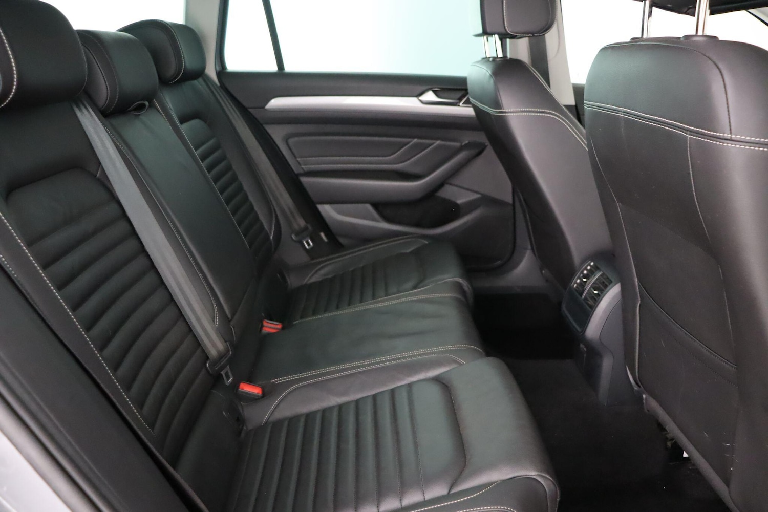 Used Volkswagen Passat 2022 for sale - 77359229: Photo 13