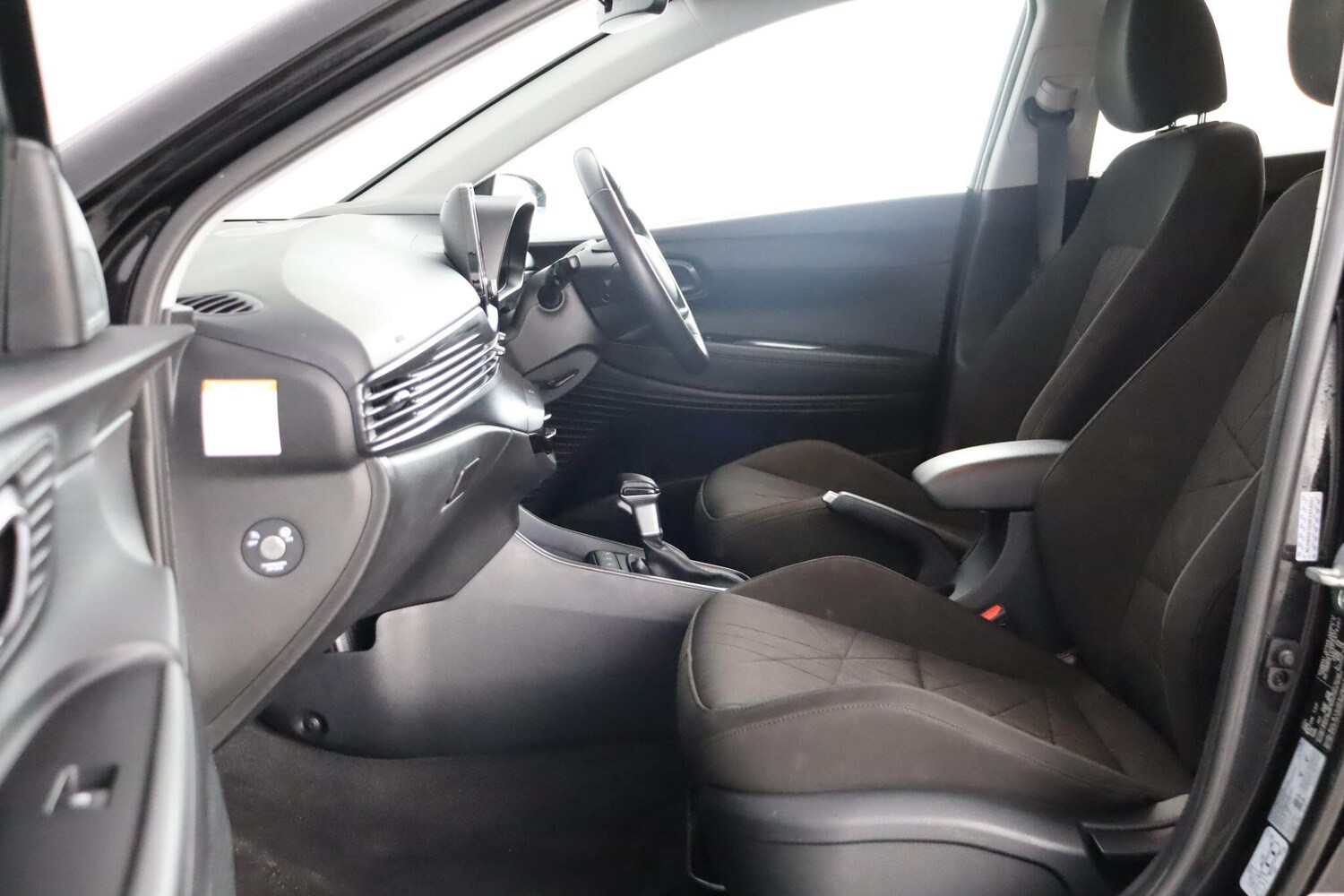 Used Hyundai BAYON 2024 for sale - 76866229: Photo 15