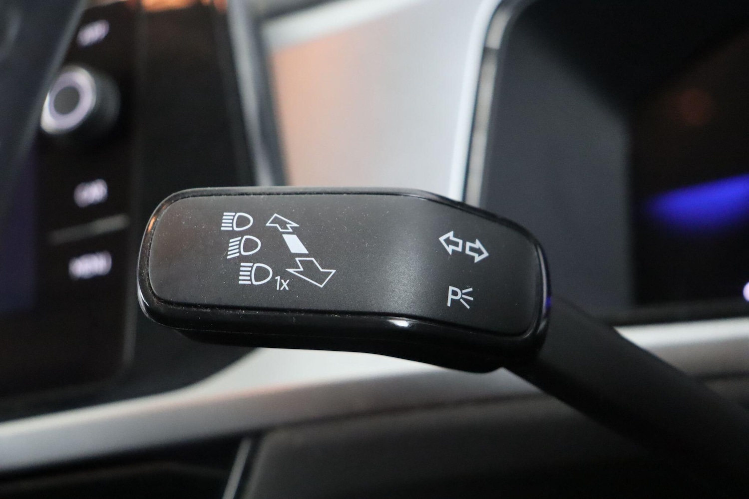 Used Volkswagen T-Roc 2024 for sale - 77586572: Photo 21