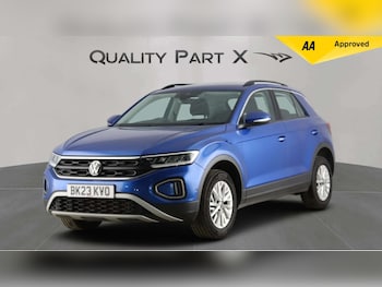 Used Volkswagen T-Roc 2023 for sale - 78267700: Photo
