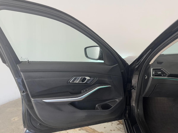 Used BMW 3 Series 2021 for sale - 73982792: Photo 9