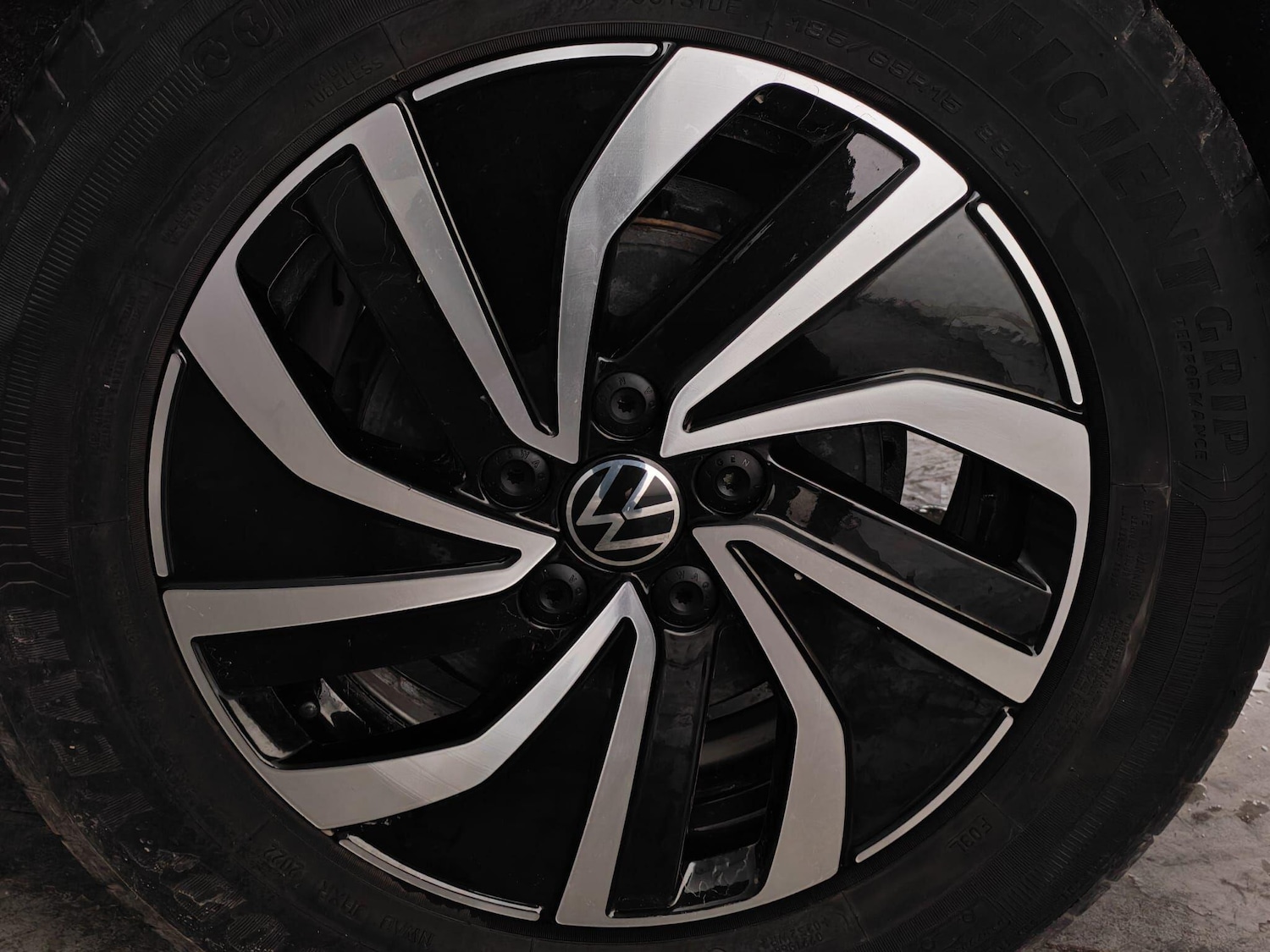 Used Volkswagen Polo 2022 for sale - 76398199: Photo 24