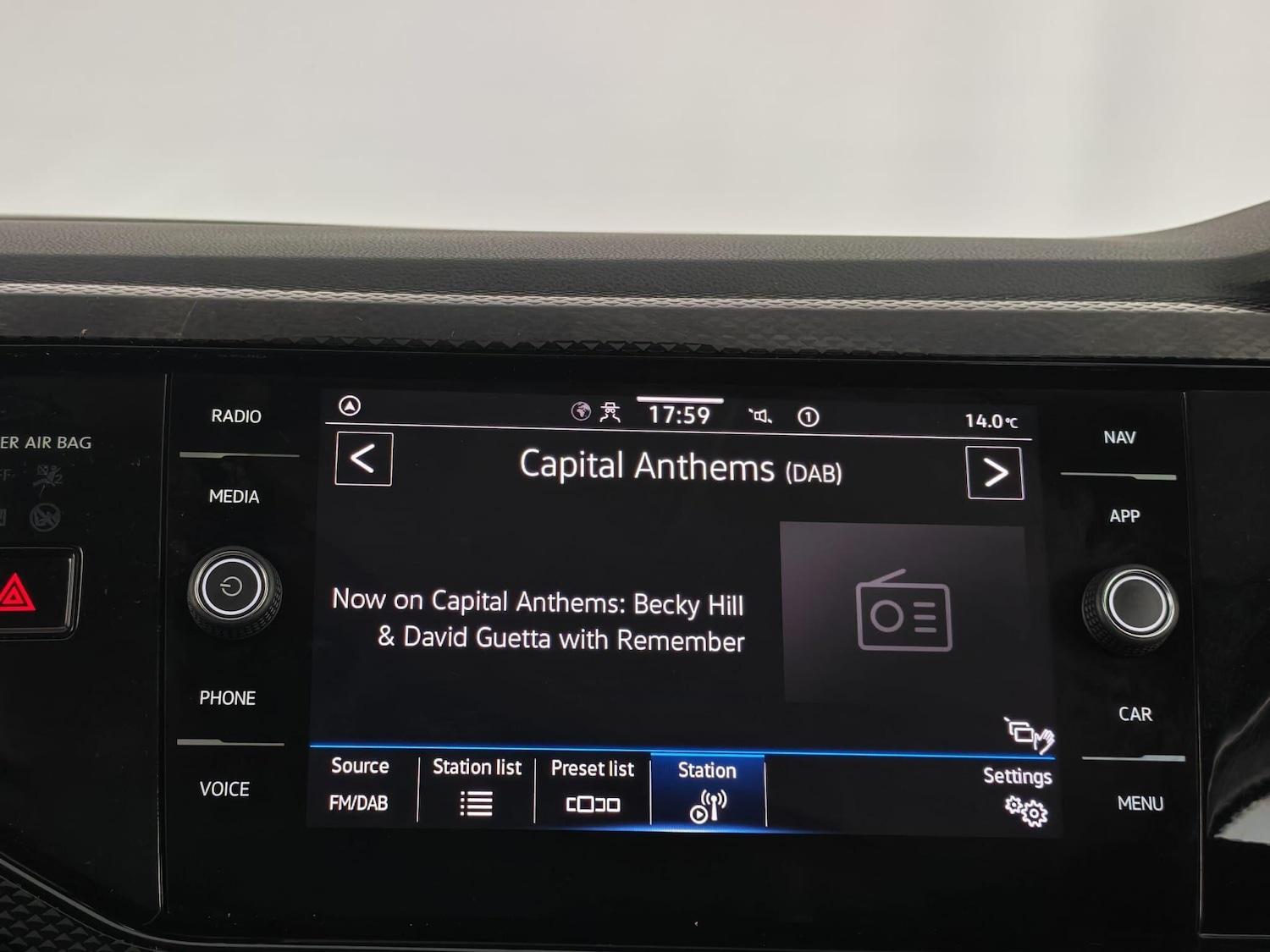 Used Volkswagen Polo 2022 for sale - 76398199: Photo 33