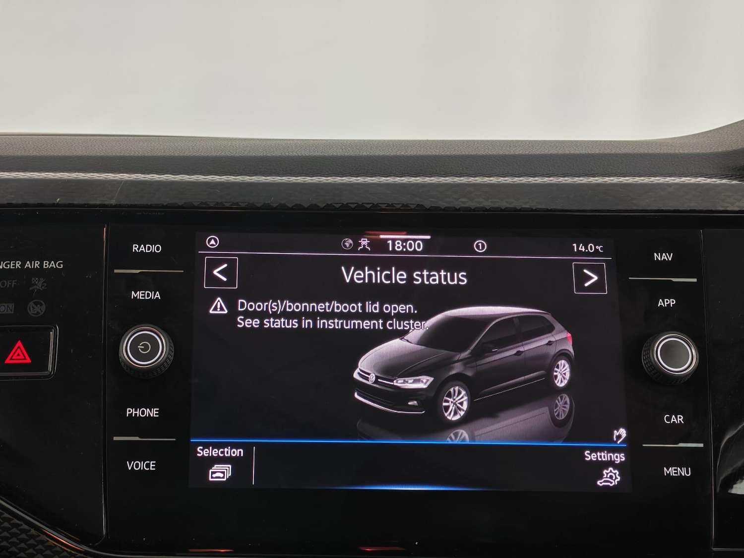 Used Volkswagen Polo 2022 for sale - 76398199: Photo 37