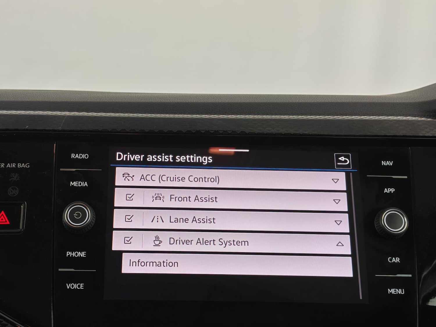 Used Volkswagen Polo 2022 for sale - 76398199: Photo 49