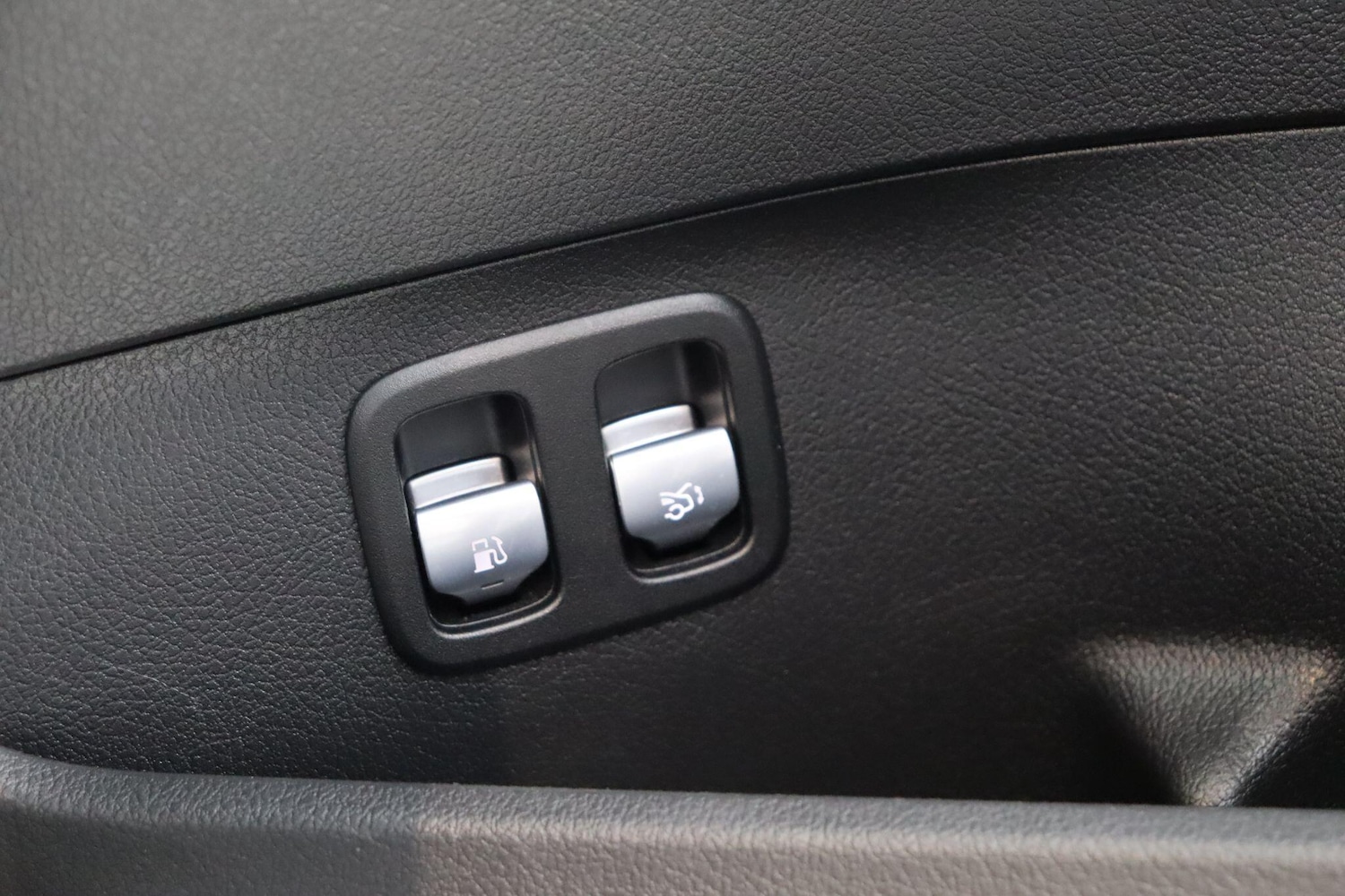 Used Mercedes-Benz C Class 2022 for sale - 76913925: Photo 22