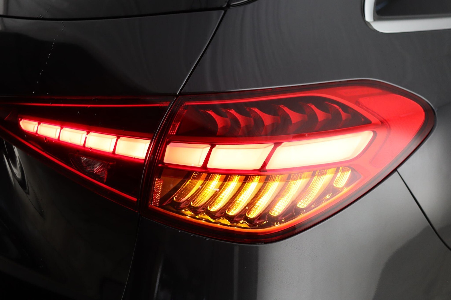 Used Mercedes-Benz C Class 2022 for sale - 76913925: Photo 34