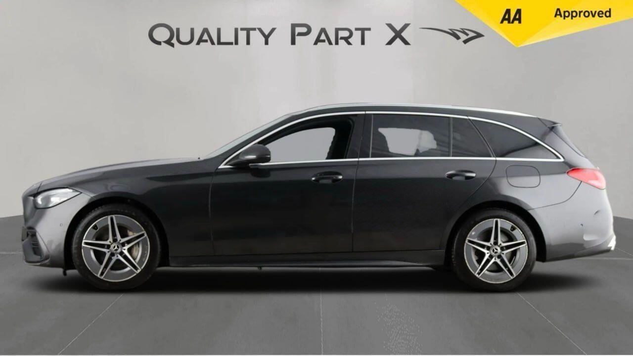 Used Mercedes-Benz C Class 2022 for sale - 76913925: Photo 4
