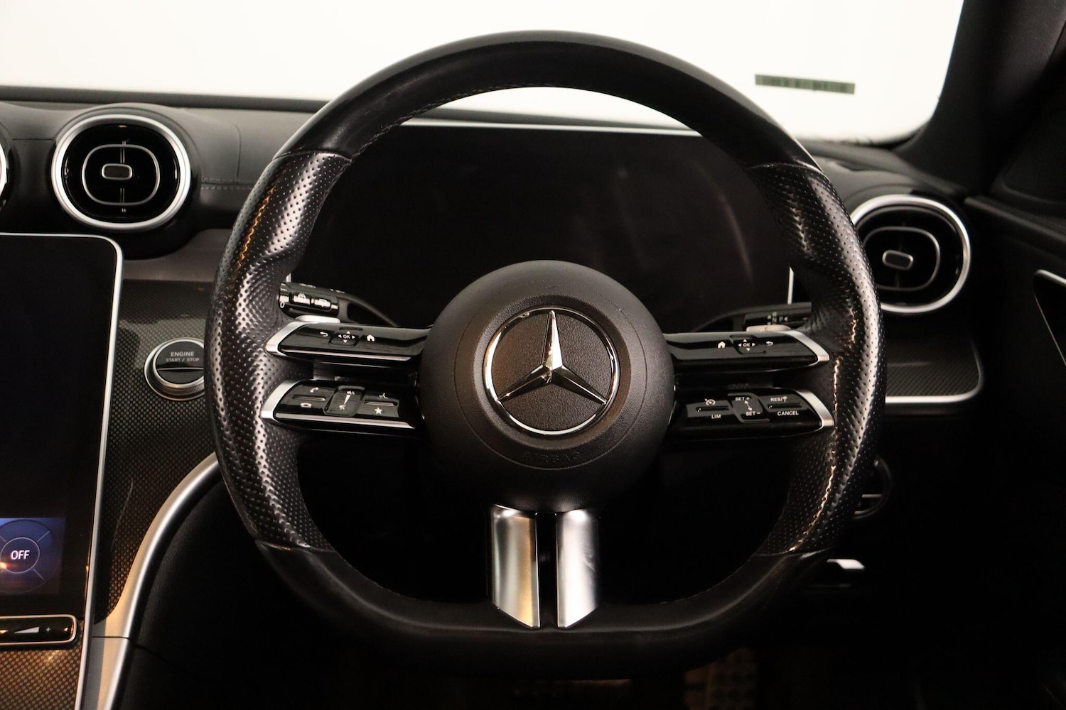 Used Mercedes-Benz C Class 2022 for sale - 76913925: Photo 9