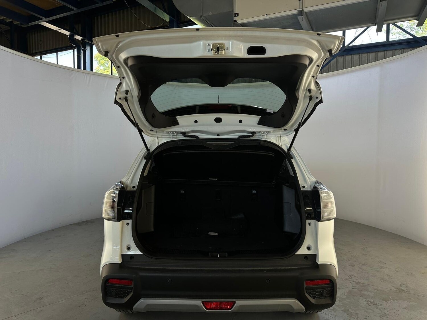 Vehicle 33