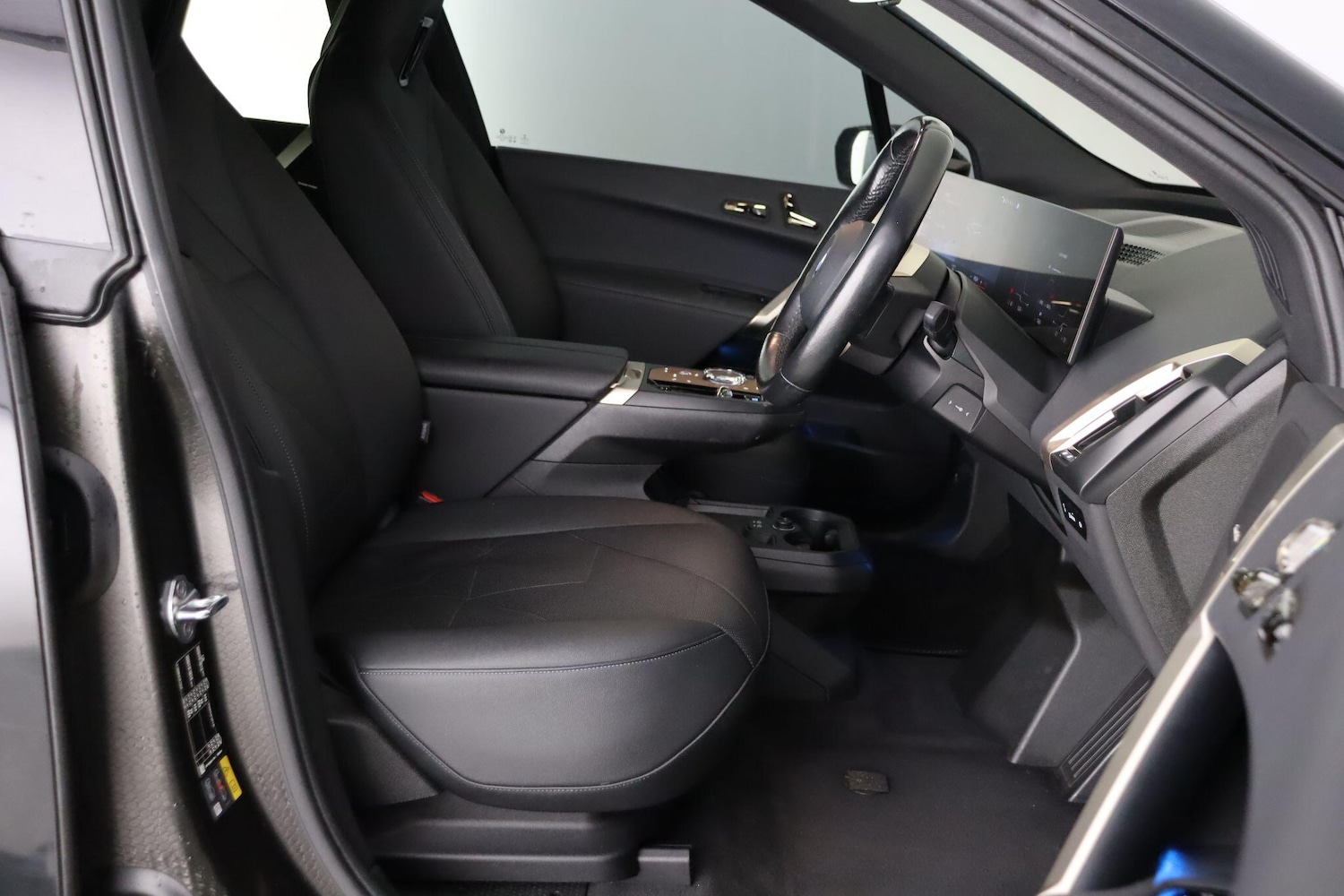 Used BMW iX 2022 for sale - 77091609: Photo 11